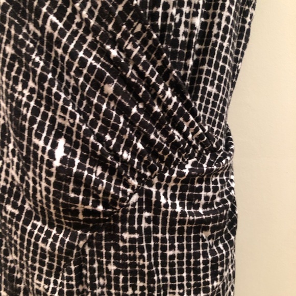 NWOT Anne Klein black and the hire faux wrap dress size XL - Picture 3 of 6